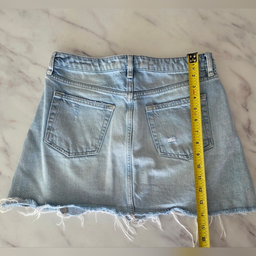 Free People We The Free Denim A Line Mini Jean Skirt Cut Off Distressed - Picture 5 of 5